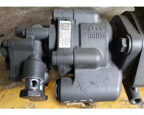 KENWORTH T8 Series Power Steering Pump