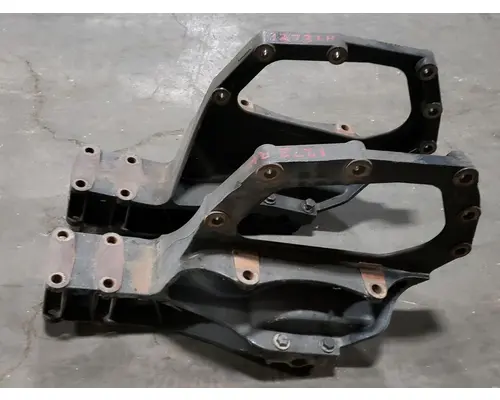 KENWORTH T8 Series Spring Hanger