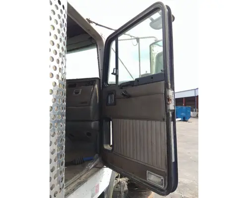 KENWORTH T800B 2003-2026 DOOR ASSEMBLY, FRONT
