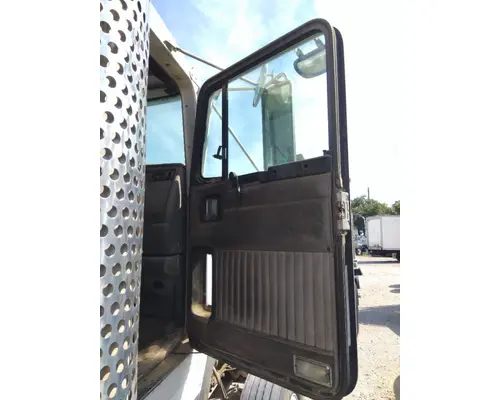 KENWORTH T800B 2003-2026 DOOR ASSEMBLY, FRONT