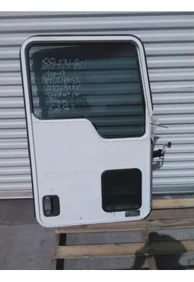 KENWORTH T800B 2003-2026 DOOR ASSEMBLY, FRONT