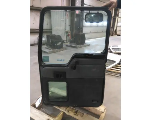 KENWORTH T800B 2003-2026 DOOR ASSEMBLY, FRONT