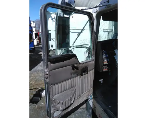KENWORTH T800B 2003-2026 DOOR ASSEMBLY, FRONT