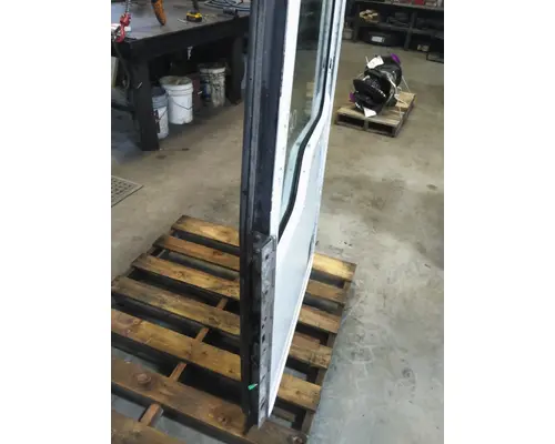 KENWORTH T800B 2003-2026 DOOR ASSEMBLY, FRONT
