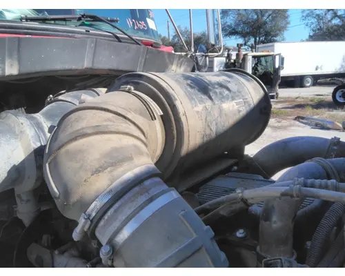 KENWORTH T800B AIR CLEANER