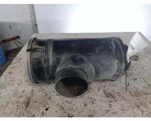 KENWORTH T800B AIR CLEANER