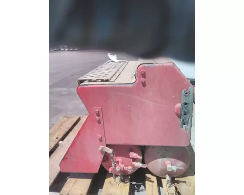 KENWORTH T800B BATTERY BOX