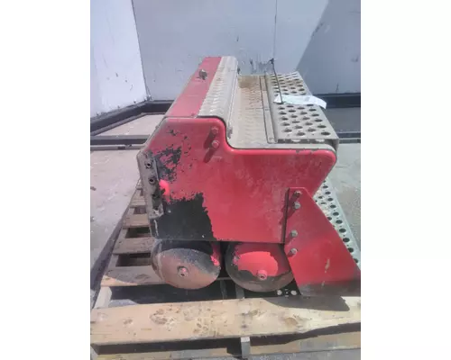 KENWORTH T800B BATTERY BOX