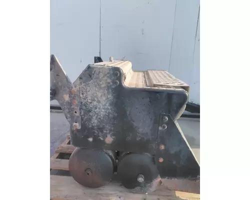 KENWORTH T800B BATTERY BOX