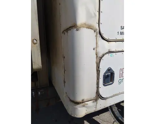 KENWORTH T800B CAB