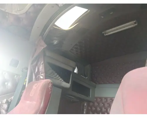 KENWORTH T800B CAB