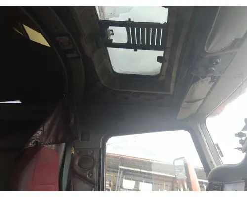 KENWORTH T800B CAB