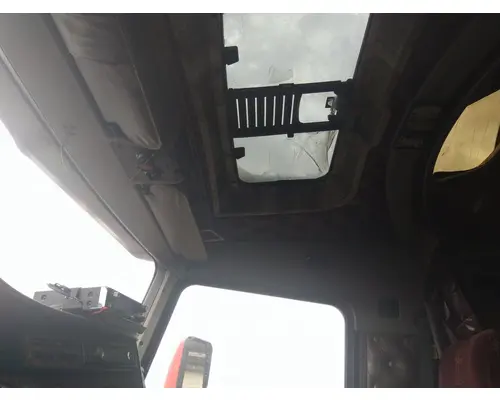 KENWORTH T800B CAB