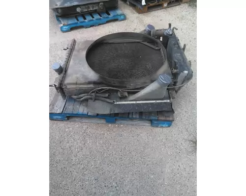 KENWORTH T800B COOLING ASSEMBLY (RAD, COND, ATAAC)