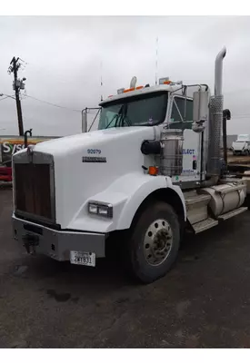 KENWORTH T800B DISMANTLED TRUCK