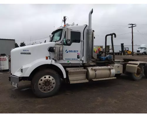 KENWORTH T800B DISMANTLED TRUCK