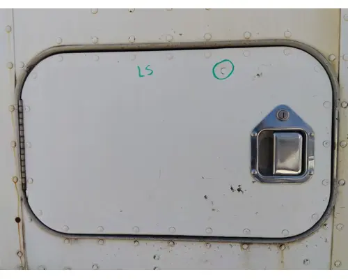 KENWORTH T800B DOOR, COMPARTMENT
