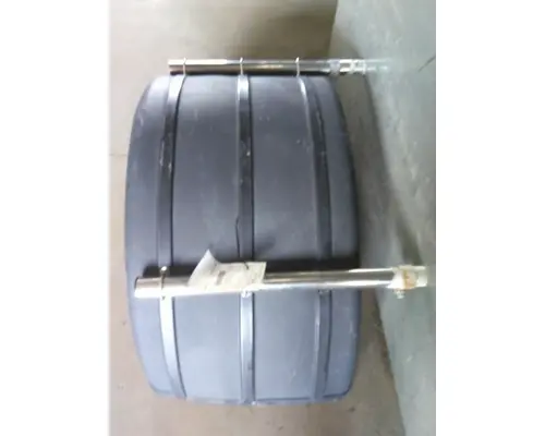 KENWORTH T800B FENDER, QUARTERHALF REAR