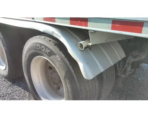 KENWORTH T800B FENDER ASSEMBLY, REAR
