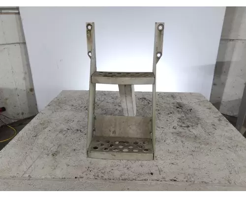 KENWORTH T800B FRAME STEP