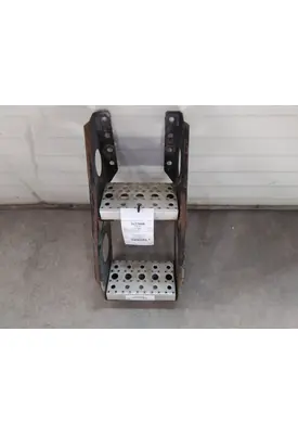 KENWORTH T800B FRAME STEP