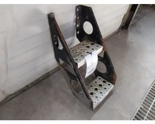 KENWORTH T800B FRAME STEP