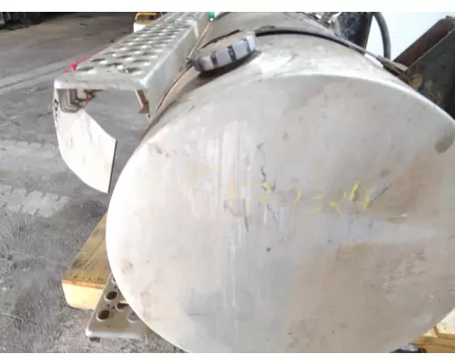 KENWORTH T800B FUEL TANK