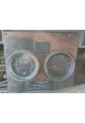 KENWORTH T800B GAUGE CLUSTER