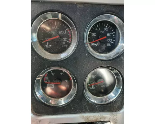 KENWORTH T800B GAUGE CLUSTER