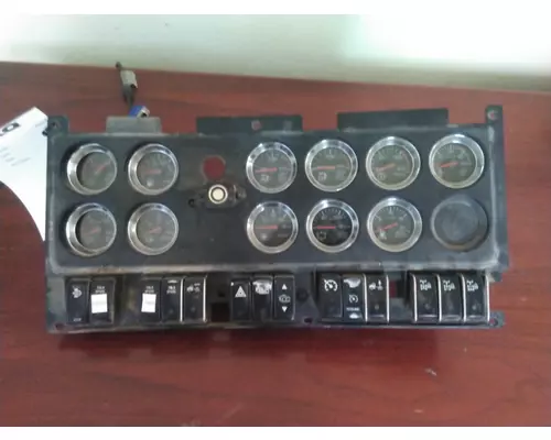 KENWORTH T800B GAUGE CLUSTER