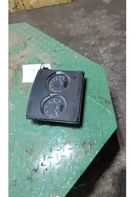 KENWORTH T800B GAUGE CLUSTER