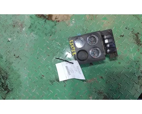 KENWORTH T800B GAUGE CLUSTER