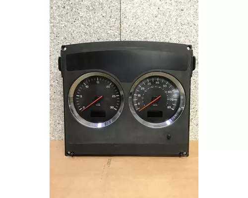 KENWORTH T800B GAUGE CLUSTER