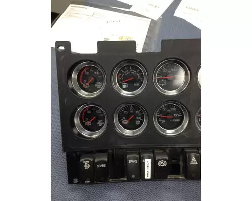 KENWORTH T800B GAUGE CLUSTER