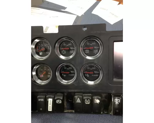 KENWORTH T800B GAUGE CLUSTER