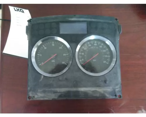 KENWORTH T800B GAUGE SPEEDOMETER