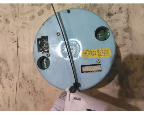 KENWORTH T800B GAUGE SPEEDOMETER