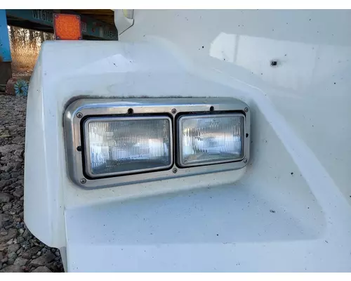 KENWORTH T800B HEADLAMP ASSEMBLY