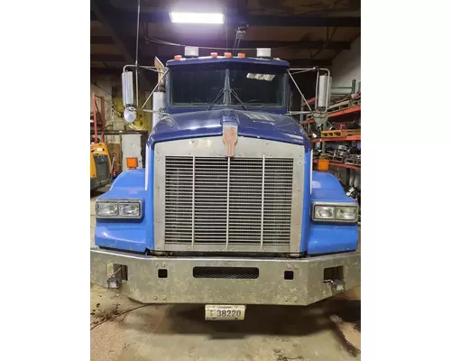 KENWORTH T800B HOOD