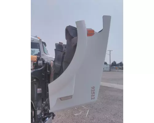 KENWORTH T800B HOOD