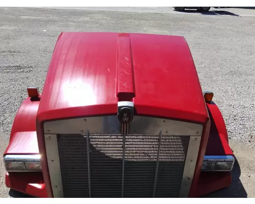 KENWORTH T800B HOOD