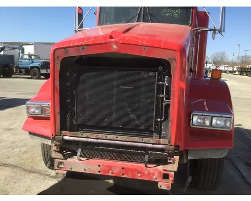 KENWORTH T800B HOOD