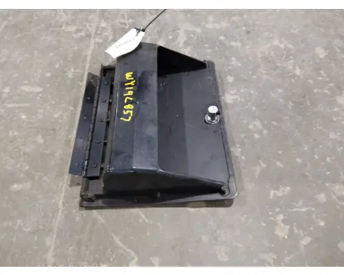 KENWORTH T800B INTERIOR PARTS, MISC.