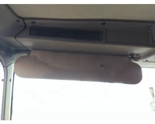 KENWORTH T800B INTERIOR SUN VISOR