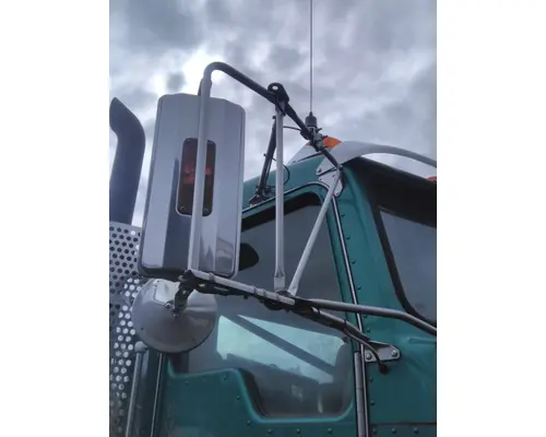 KENWORTH T800B MIRROR ASSEMBLY CABDOOR