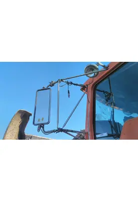 KENWORTH T800B MIRROR ASSEMBLY CAB/DOOR