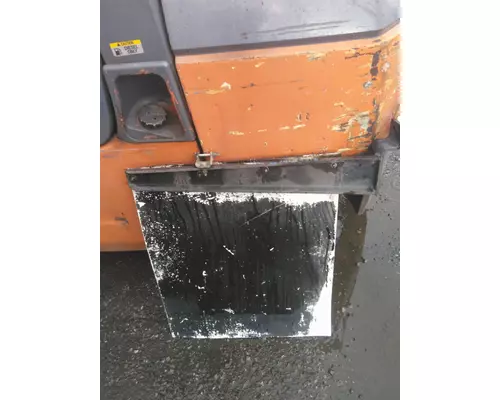 KENWORTH T800B MUD FLAP HANGER