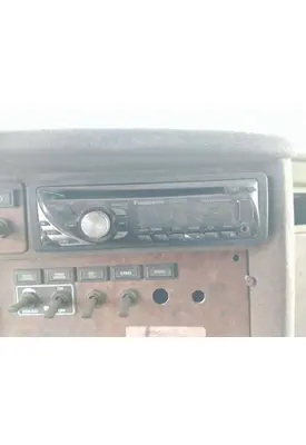 KENWORTH T800B RADIO A/V EQUIPMENT