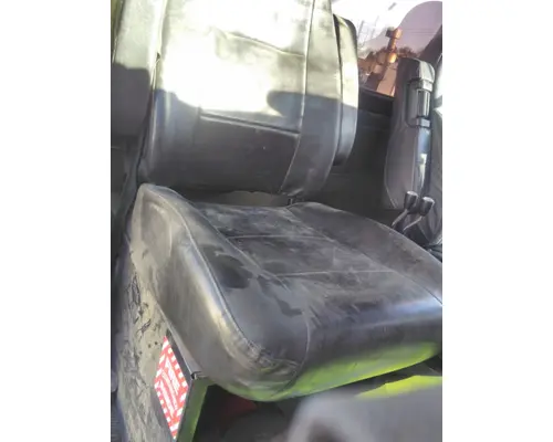 KENWORTH T800B SEAT, FRONT