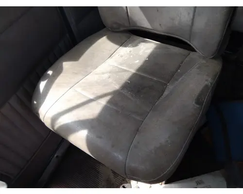 KENWORTH T800B SEAT, FRONT